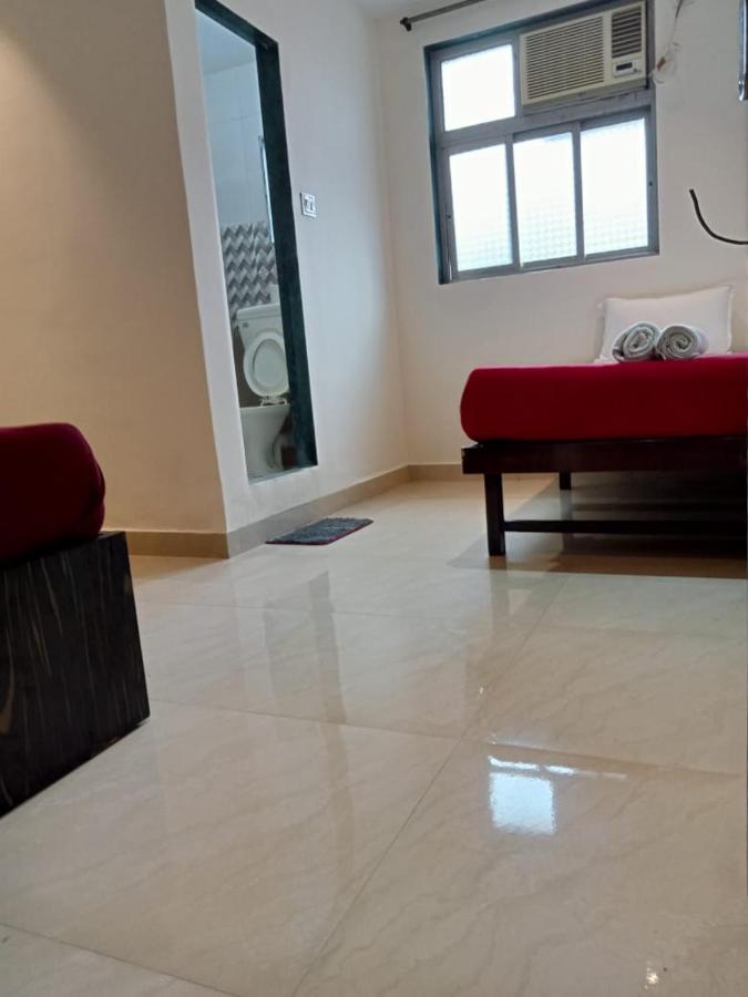 Hotel New Silver Elite Мумбай Екстериор снимка