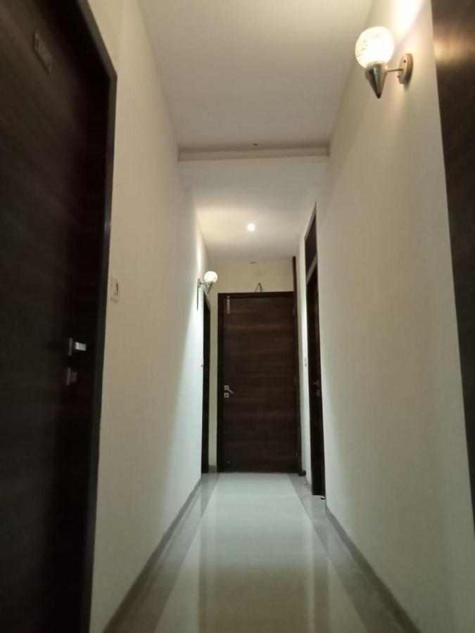 Hotel New Silver Elite Мумбай Екстериор снимка